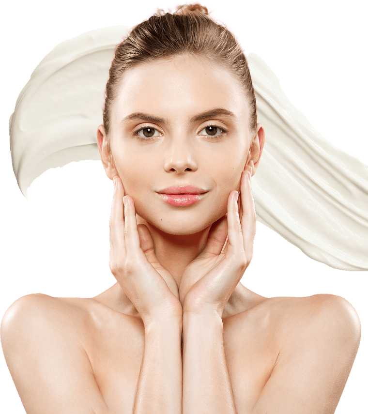 donna con crema applicata sul viso