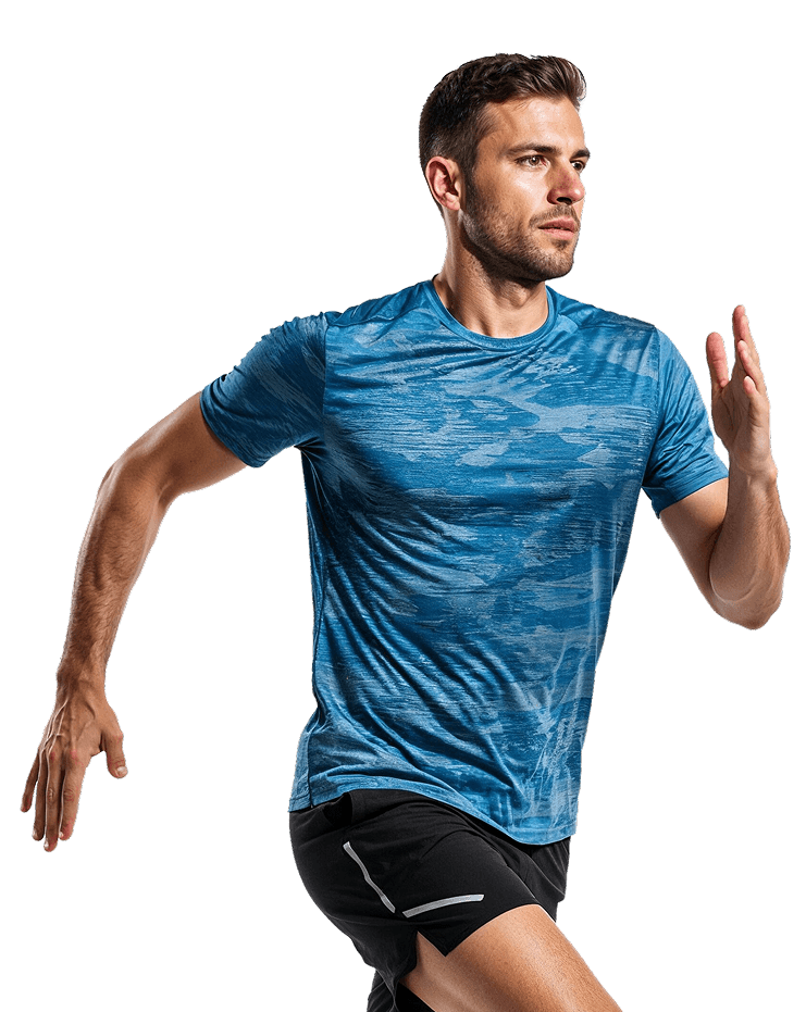 Un uomo che corre in abbigliamento sportivo