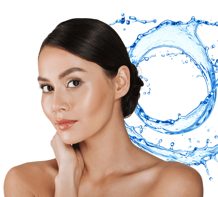 donna dopo l’uso della crema Luminous Lift Eye Cream